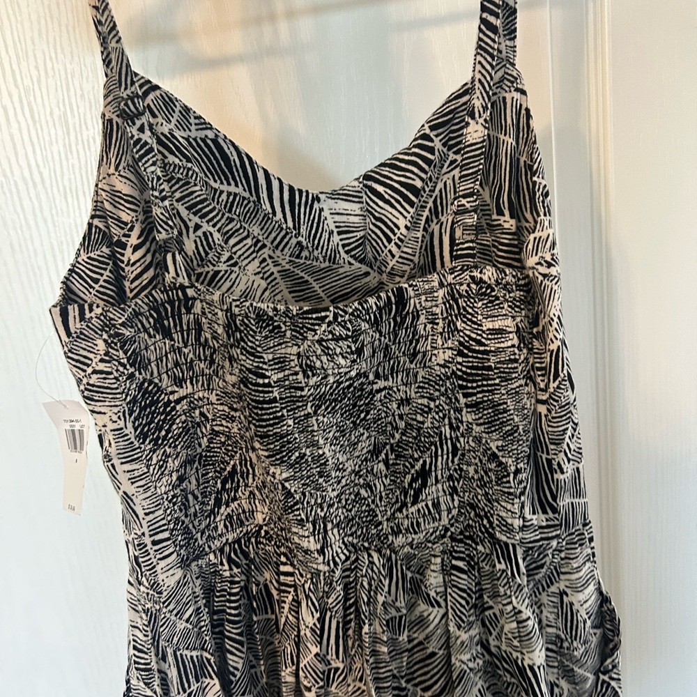 Black and white printed jumpsuit - Picture 3 of 4
